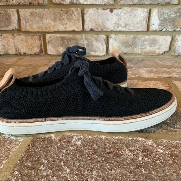 UGG | Sidney Mesh Sneaker | Black - Picture 9 of 12